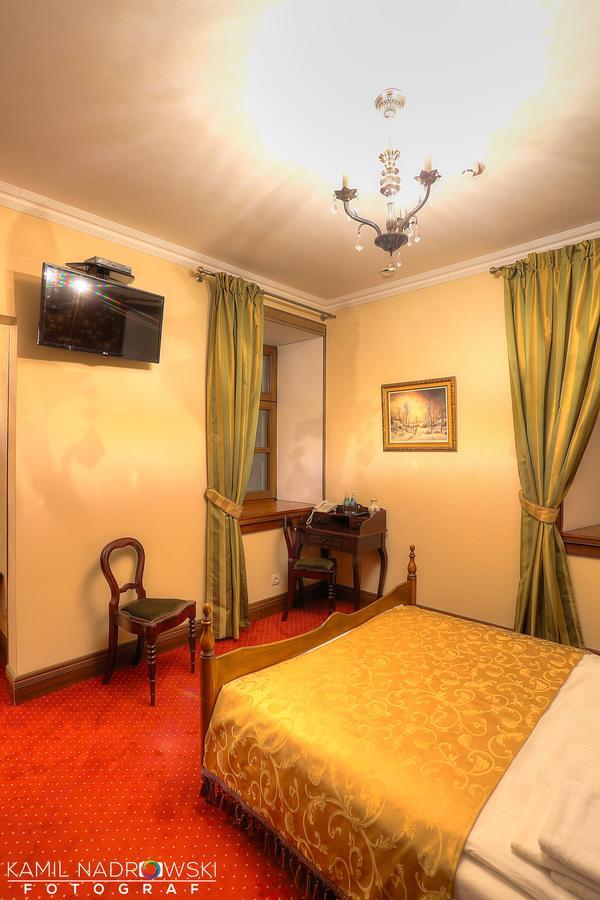 Dwor Slupia Hotel Zarzecze  Kamer foto