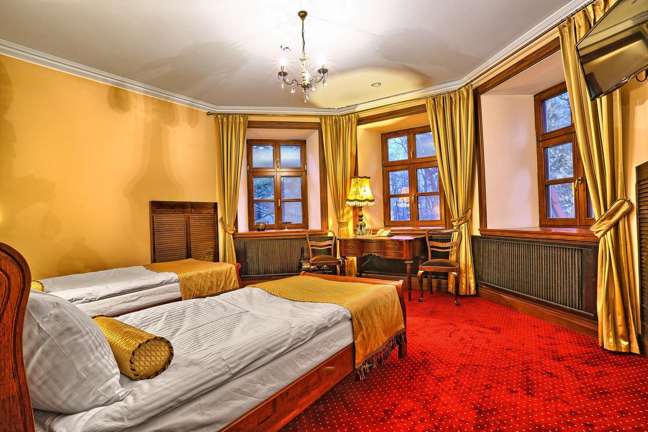 Dwor Slupia Hotel Zarzecze  Kamer foto